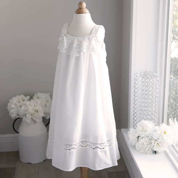 Strasburg NWOT Bella Luna White Cotton LINED Dress Crocheted Lace Girls - Picture 1 of 5